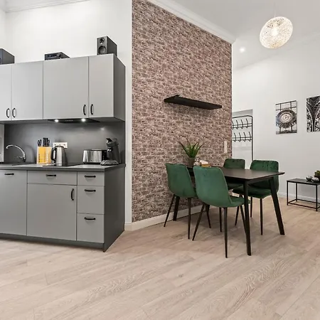 Apartamento The Mierendorf Hinterhaus, 2 Bed Up To 4 People Berlim