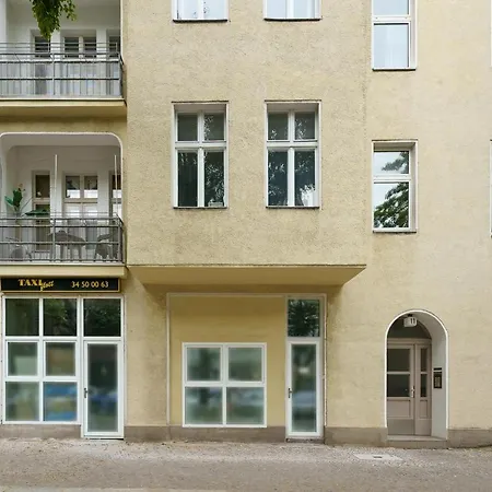 Apartamento The Mierendorf Hinterhaus, 2 Bed Up To 4 People *