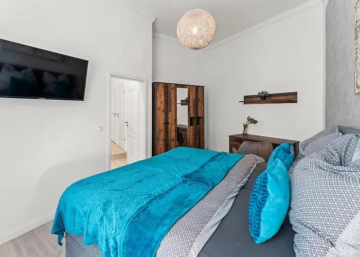 شقة The Mierendorf Iii, Group & Family Friendly, 2 Bedroom 1,5 Bath Rooms, Ideal For 2 -4 Guests, Self Check In برلين